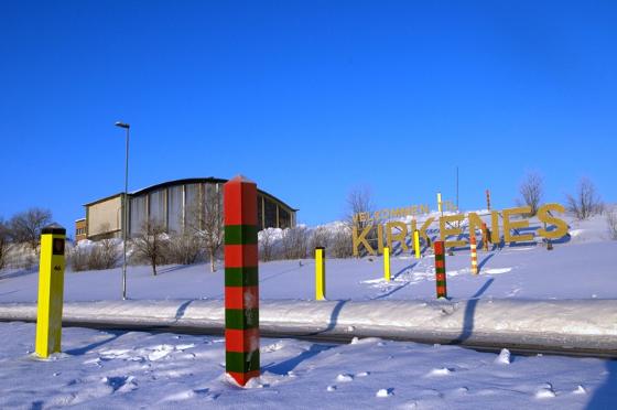 Borderline 1 WEB.jpg